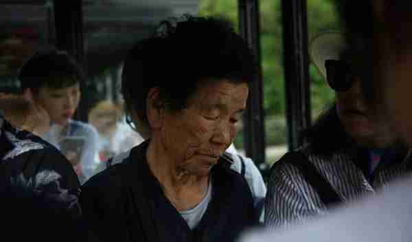 韩国人口下降，生源短缺、老龄化严重，未来韩国该如何应对